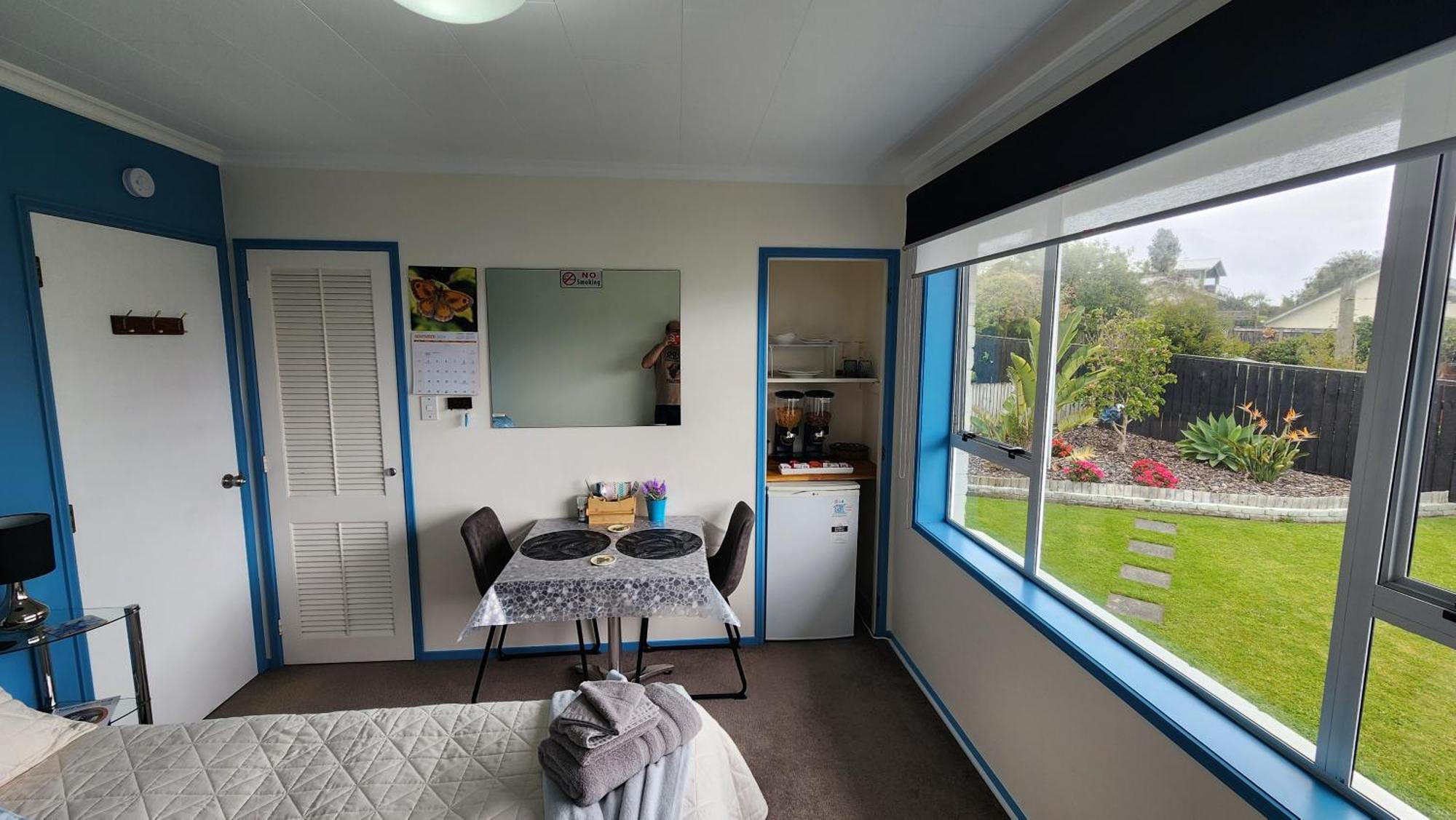 Glamis Ave Shared Home B&B 新普利茅斯 外观 照片